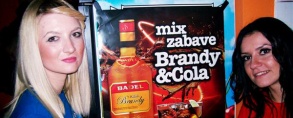 Badel Prima Brandy party u Caffe baru In, Komletinci