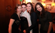 Heiniken party razveselio prepuni Phanas pub 