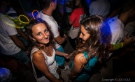 Oduševljenje NEON Partyem u clubu Jungle