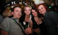 Wanna play? Phanas pub