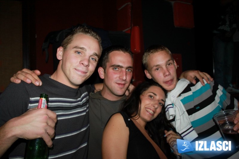 I wanna dance... oh, yes! Klub Uljanik, Pula