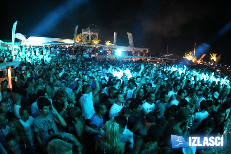 DJ Tiësto zapalio Papayju
