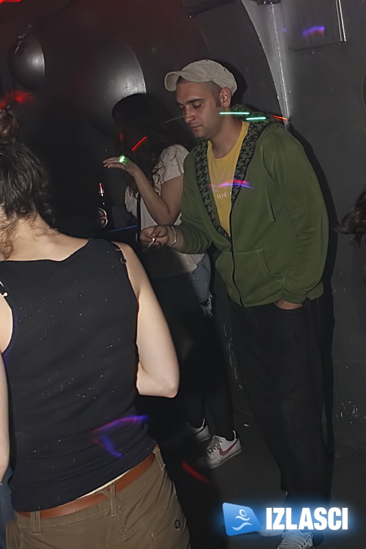 Hideout Festival promo party: Chew the Fat! u Sirupu