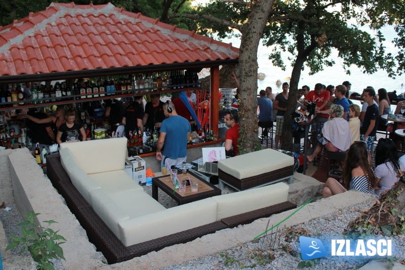 Otvorenje Phanas beach bara