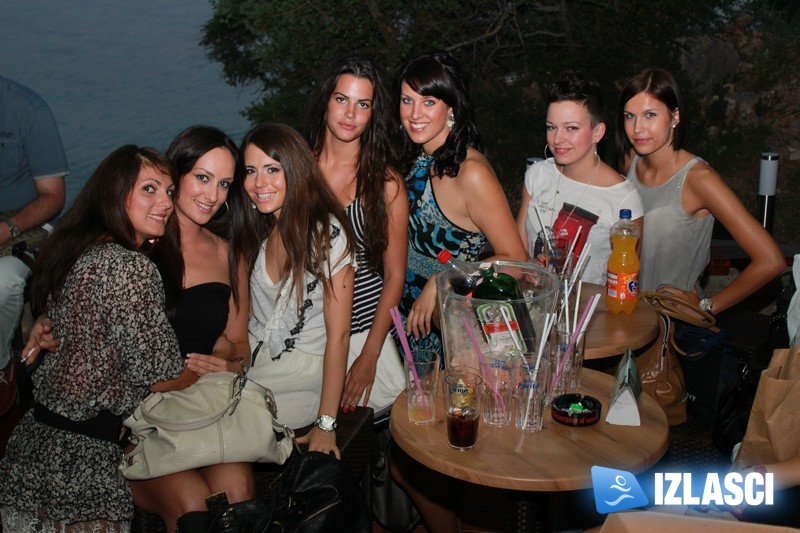 Otvorenje Phanas beach bara