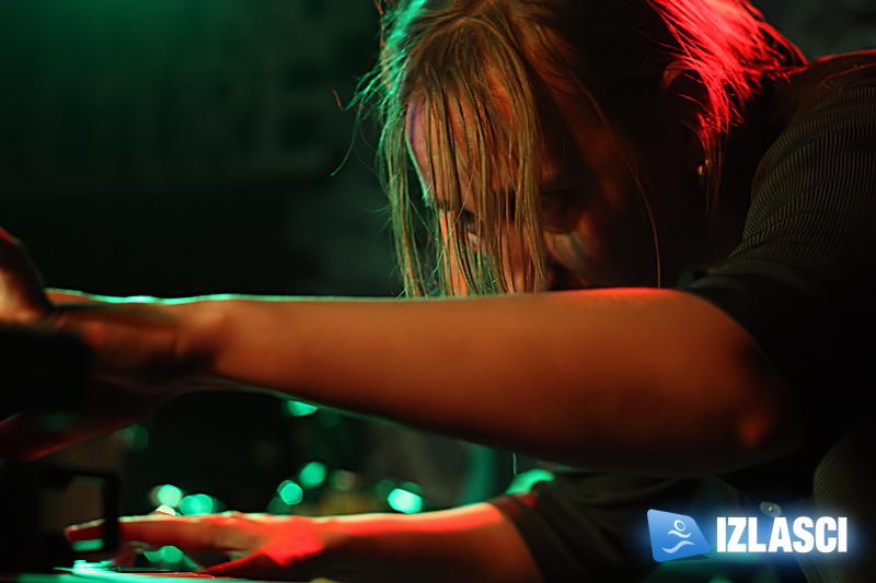 Odličan koncert Petrola i Man Zero u Tvornici