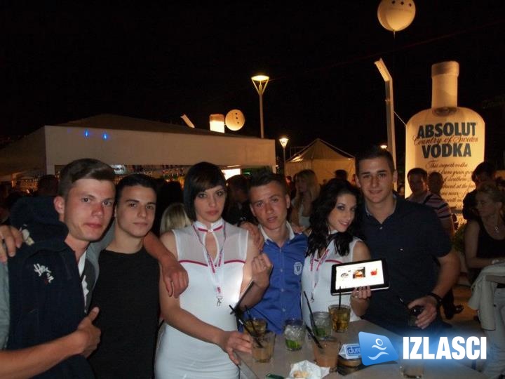 Absolut Greyhound UMAGINATION w. Axwell, Chuckie, Koyu