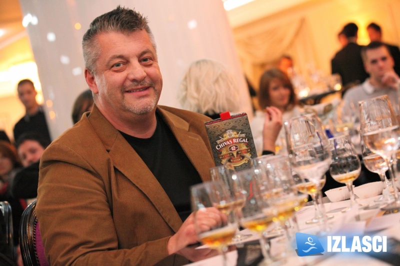 Chivasov vitez Filip Jurčić uz Zuhru predvodio Chivas tasting poznatih Chivasov vitez Filip Jurčić uz Zuhru predvodio Chivas tasting poznatih