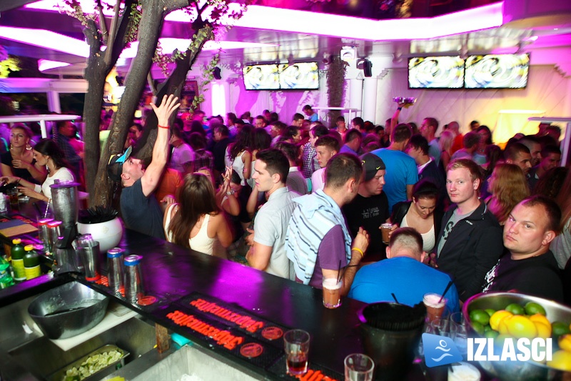 Cocomo club utorkom