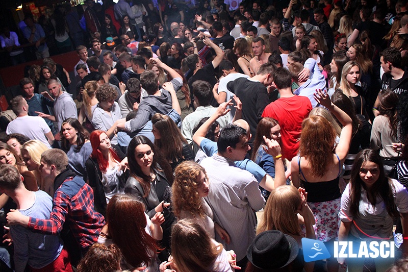 disko klub Uljanik-student parti