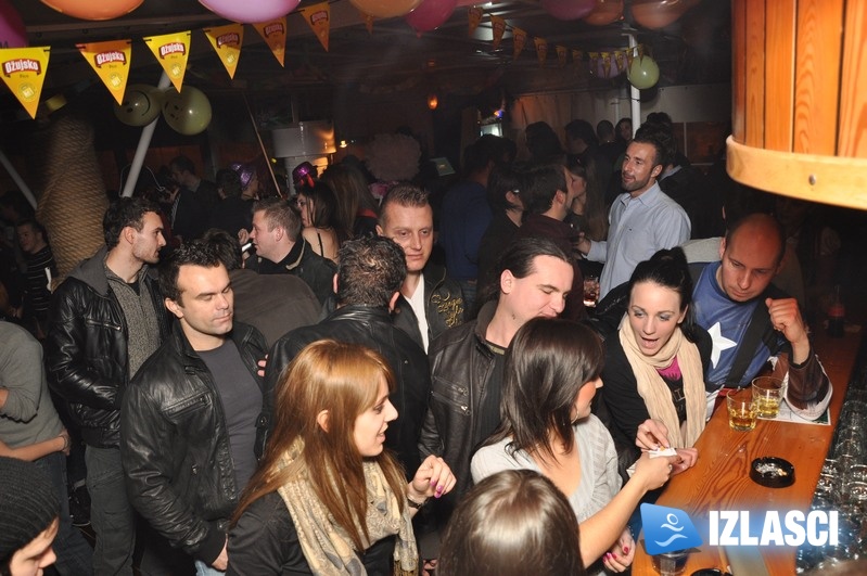 DJ Bizzo Bodega na brodu Marina