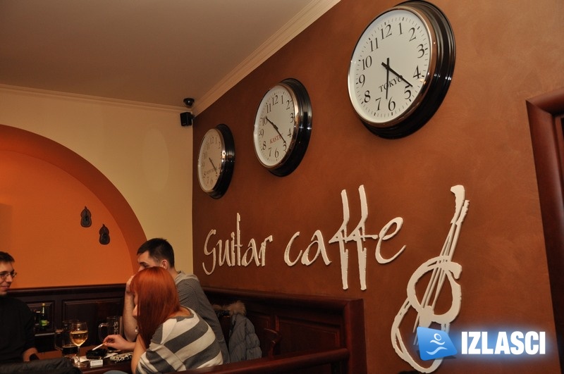 Subotnji đir u Guitar caffeu na Kastvu