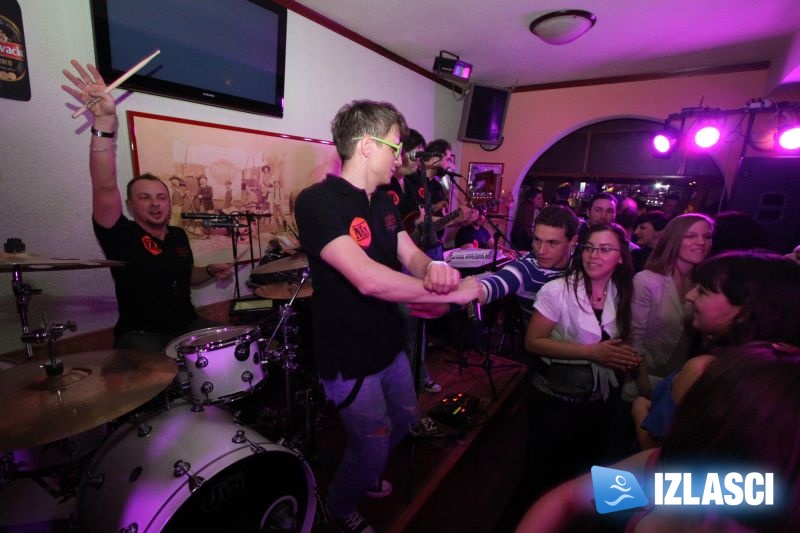 Odličan koncert Night Expressa u Merikane baru