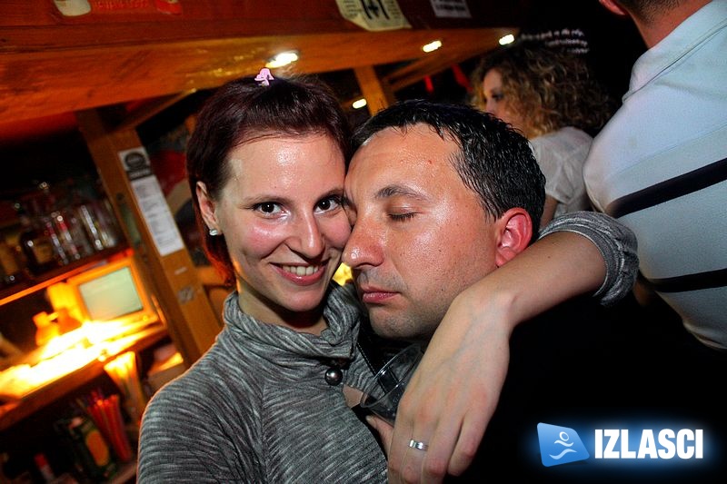 Vruća i luda noć u Uljaniku
