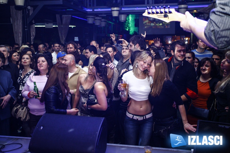 Zagrebački Green Gold Club koncertom Nede Ukraden proslavio svoj prvi rođendan