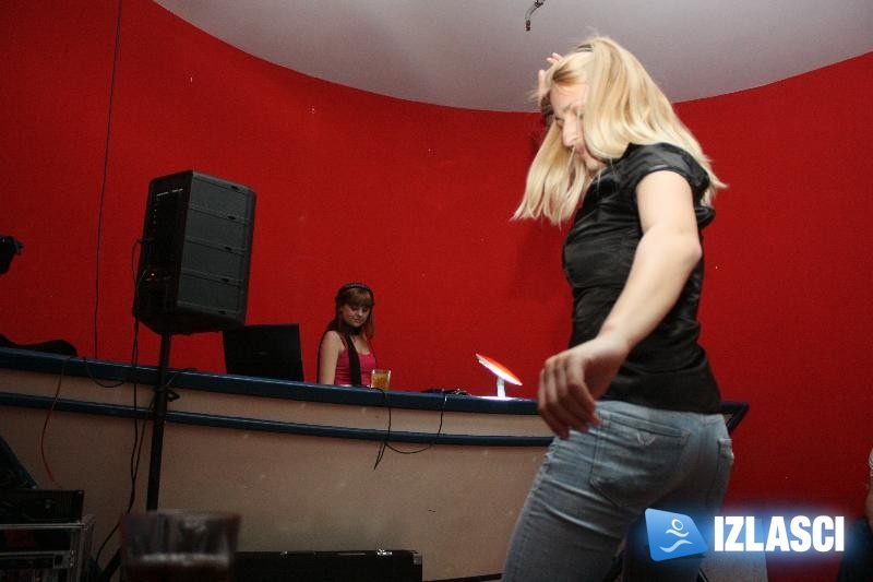 Lori The HiFi Princess u zadarskom klubu Skipper